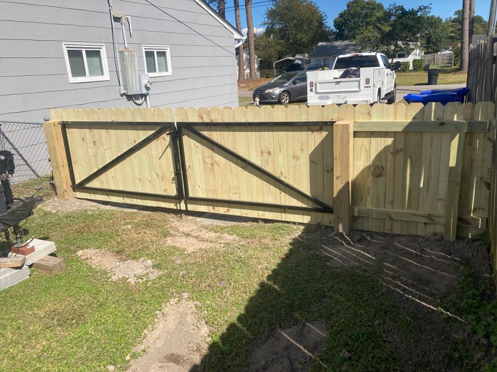 All Photos for Sea Level Fence in Virginia Beach, VA