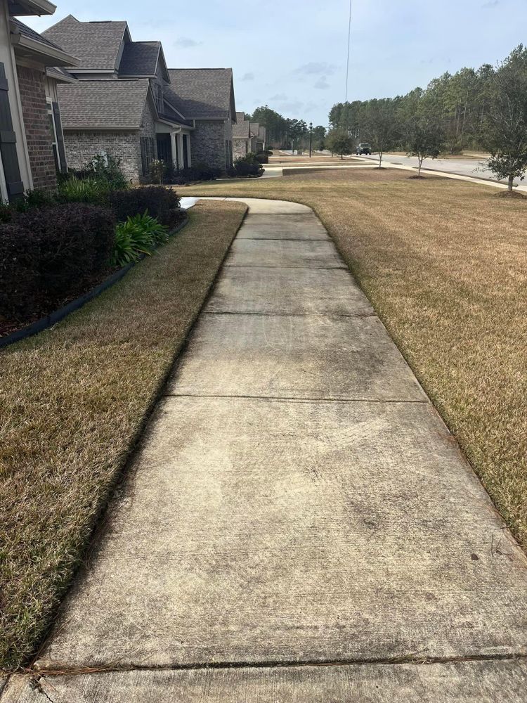 All Photos for All-Star Lawn Care & Soft Washing in Mobile, AL