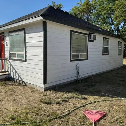 Enhance your home's curb appeal and energy efficiency with our expert vinyl siding house services, providing durable, low-maintenance solutions that protect against weather while elevating your property's aesthetic charm and value. for Inland Northwest Contracting in Ephrata, WA