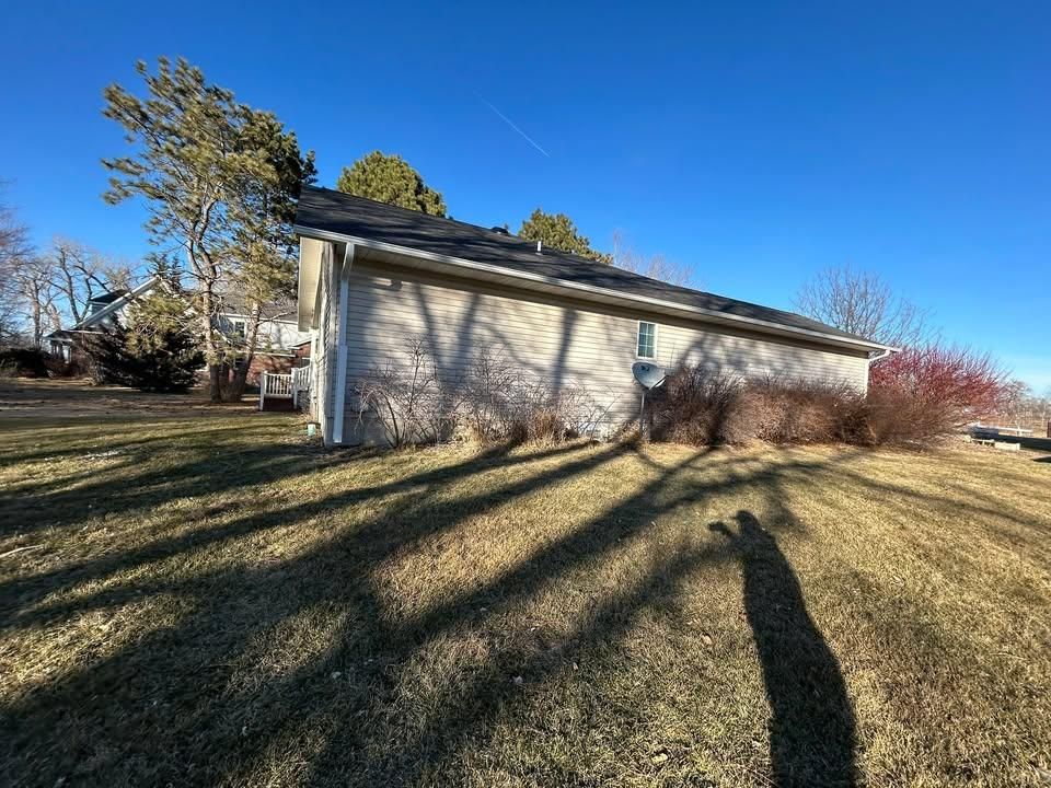 All Photos for The Gutter Man Seamless in Lexington, NE