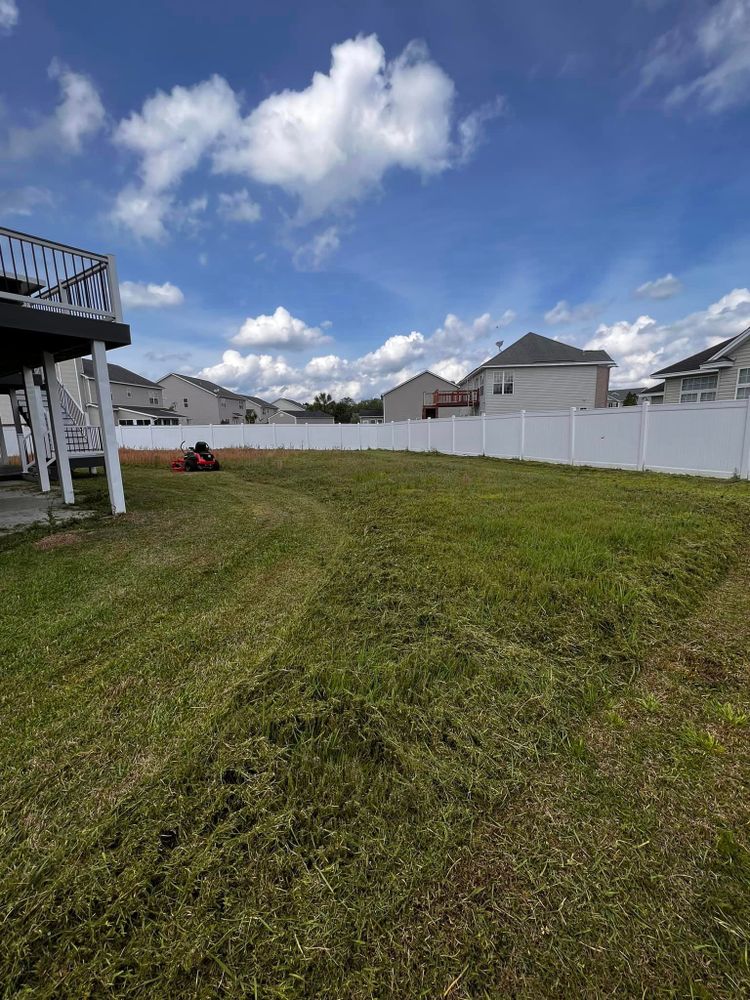 Landscaping for In The South Landscaping in Richmond Hill, GA