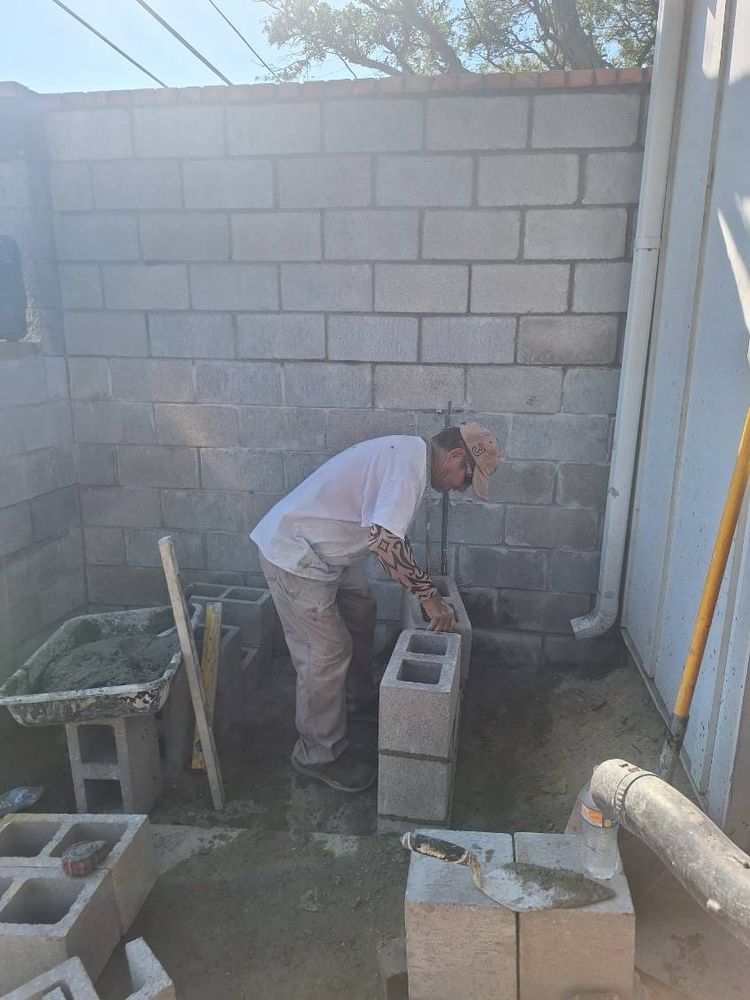 Masonry for Lonestar Masonry in Pasadena, TX