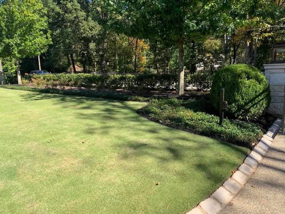 Lawn Care for Aries Lawnscapes in Atlanta, GA