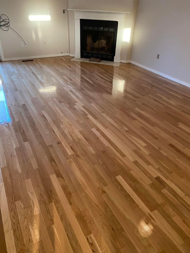 All Photos for Laura Mae Properties in Wolcott, CT