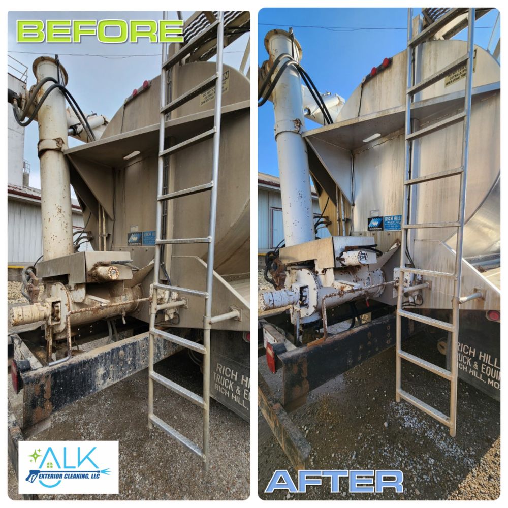 Fleet & Ag Equipment Washing for ALK Exterior Cleaning, LLC in Burden, KS