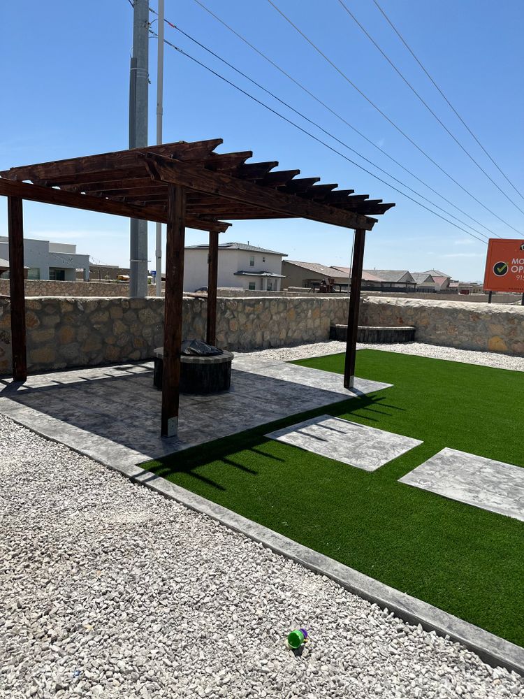 Landscaping for Inova Hardscape in El Paso, TX