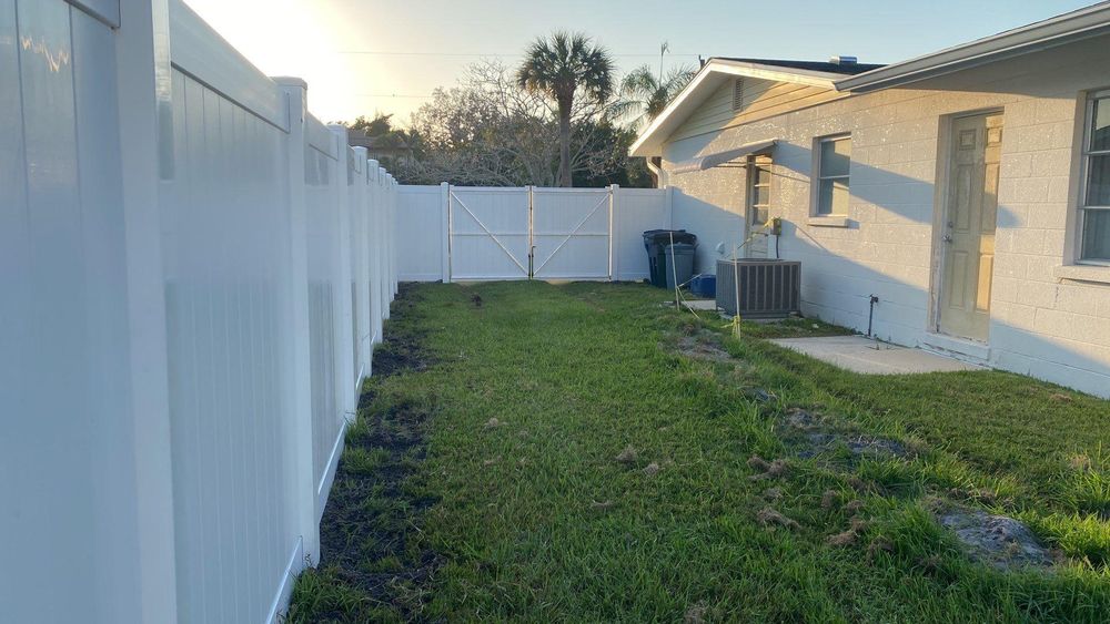 Vinyl Fence Options for ASAP Fence & Gates - Central, FL in Leesburg, FL