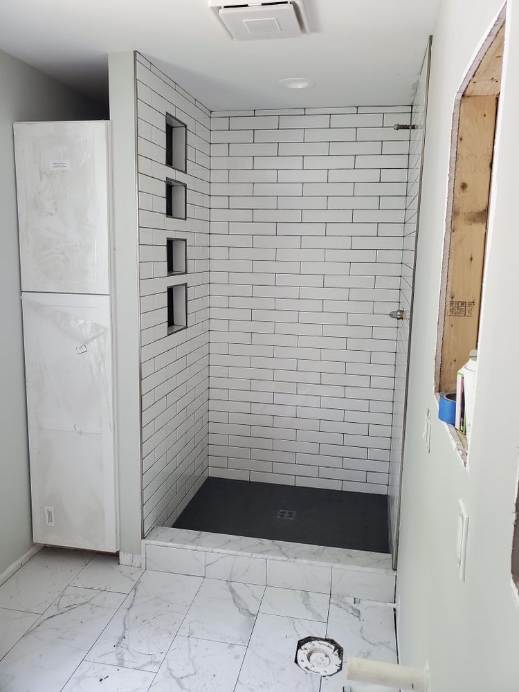 Custom Tile Showers for VersaTile in Deerfield, NH