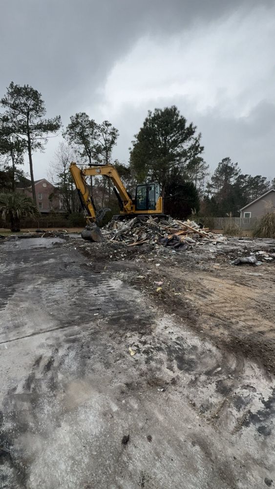 Our Debris Removal service efficiently clears construction waste, leaving your property clean and safe. Our professional team ensures hassle-free removal, enhancing the efficiency of your excavation or renovation project. for Barnhill land clearing LLC in Horry County, SC