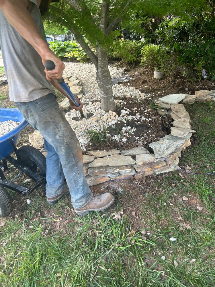 All Photos for Oakhurst Landscaping and Tree Service in Charlotte, NC