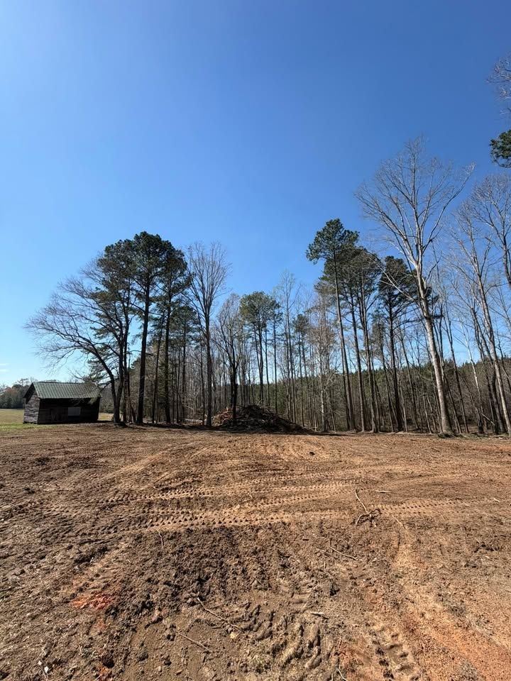 All Photos for Hunt’s Hauling & Landworks LLC in Danville, VA