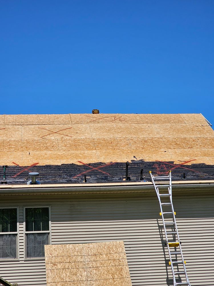 All Photos for Walkers Quality Roofing  in Midland, MI