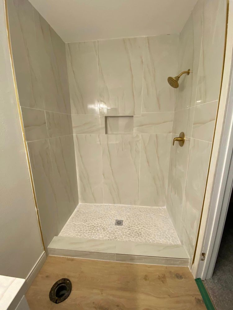 All Photos for JR's Tile professional installation in San Bernardino County, CA