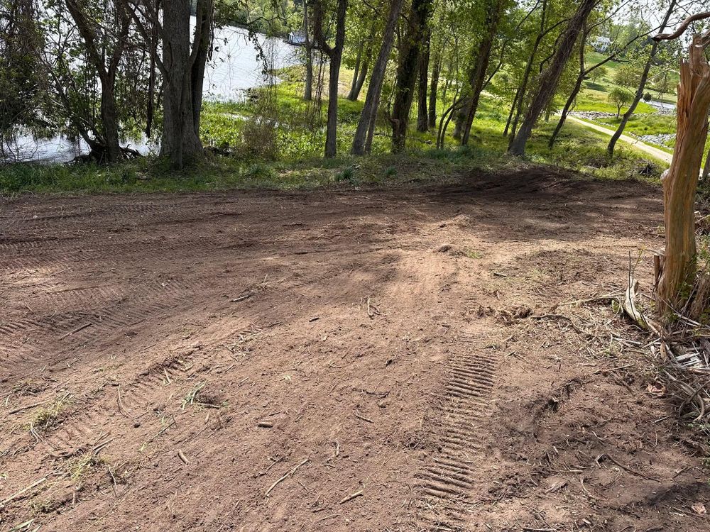 All Photos for Lewis Oaks Landscaping in King and Queen County, VA