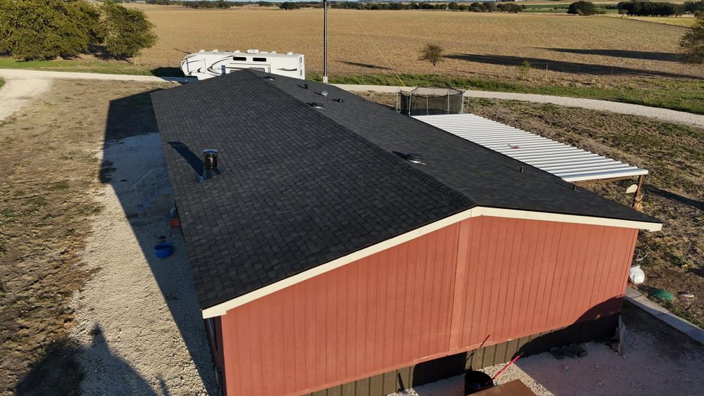 Shingle Roofs  for Barcenas Roofing & Remodeling in San Saba, TX