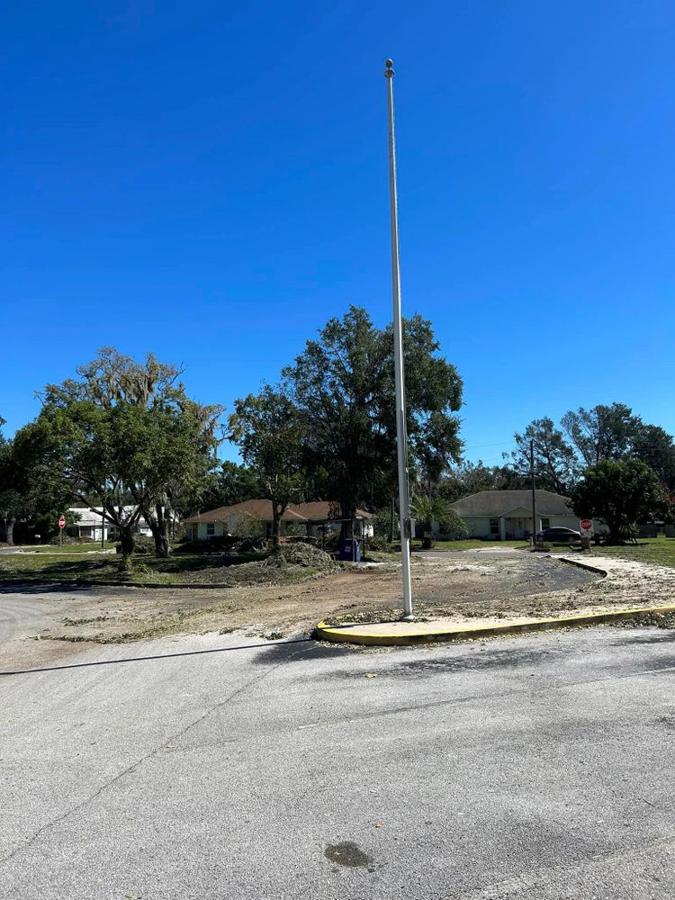 Landscaping for Southeast Aquatic Land Services LLC  in Waycross, GA