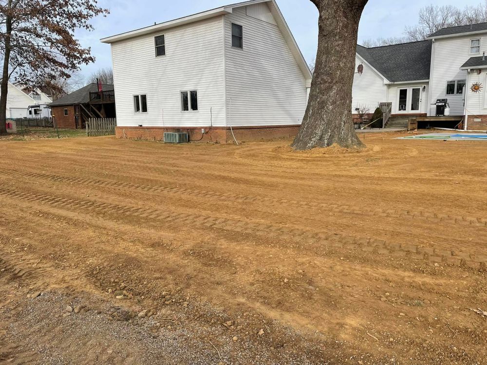 Landscaping for Bailey’s Lawn Care & Dirt Service in Murray, KY