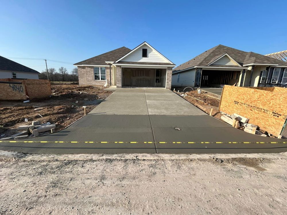 Our concrete services offer professional driveway resurfacing, enhancing the durability and appearance of your existing concrete. Transform your outdoor space with a smooth, long-lasting finish that boosts curb appeal. for J & M Contracting in Hewitt, TX