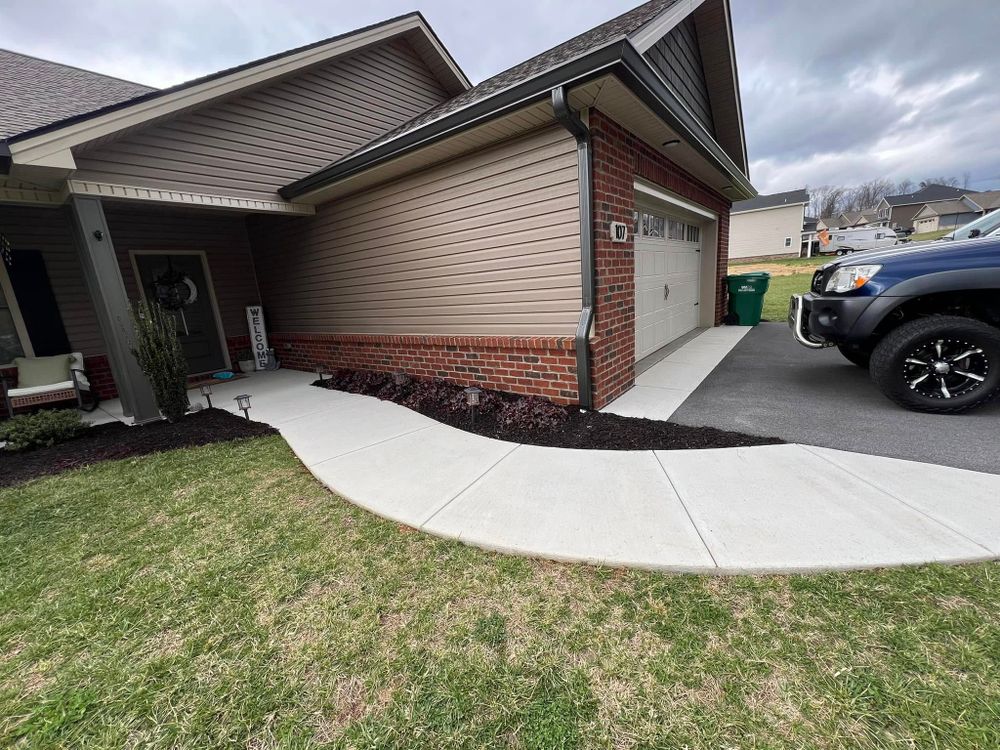 Landscape for Ace of Bladez Lawn Co in Johnson City, TN