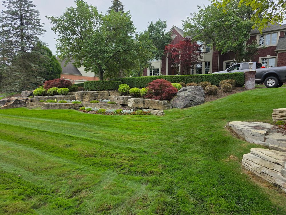 All Photos for Ivy Lawn and Landscaping in Oxford, MI