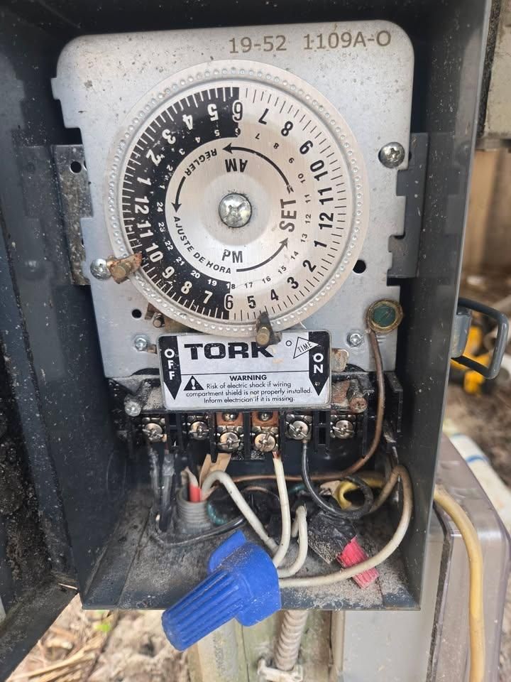 Pool Repairs for Down & Dirty Pool Service in Crawfordville, FL