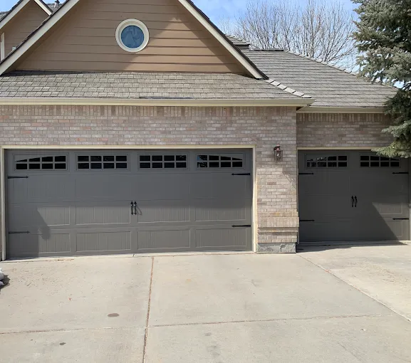 All Photos for 423 Garage Doors in Signal Mountain, Tennessee