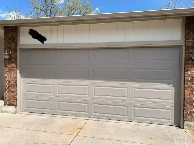 All Photos for 423 Garage Doors in Signal Mountain, Tennessee
