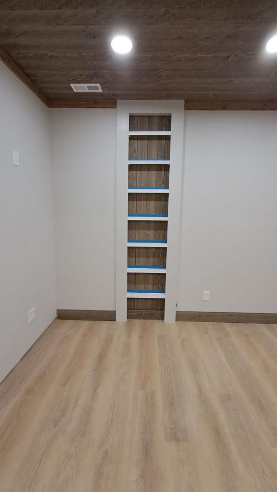 Goreville  Garage Conversion for Dead Tree General Contracting in Carbondale, Illinois