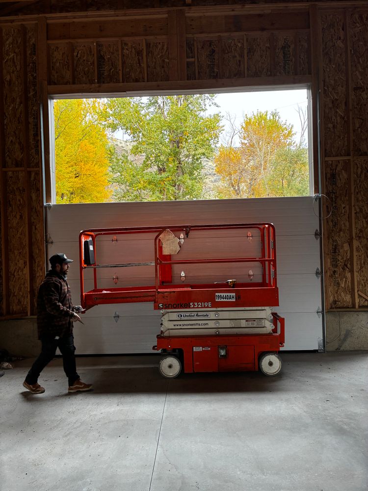 All Photos for Salmon River Garage Door  in Challis, ID