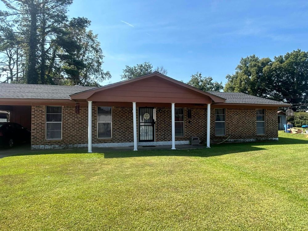 All Photos for Well Hung Windows & More in Hot Springs, AR