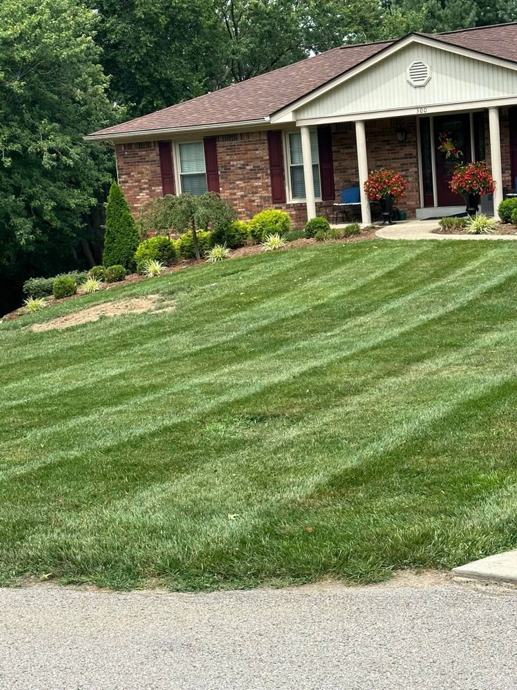 Lawn and Landscape for JKL Lawn Service in Frankfort, KY