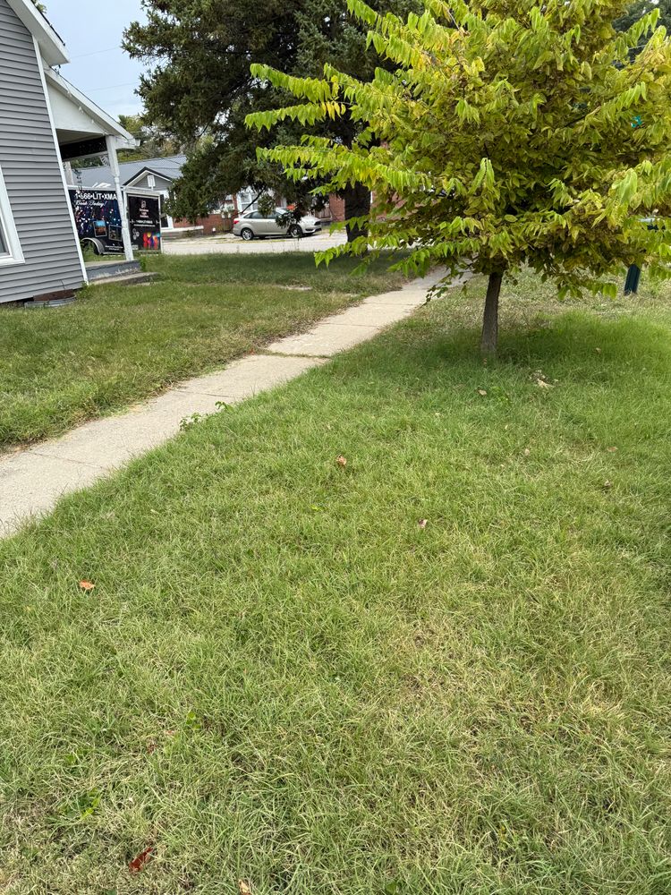 All Photos for Bearforce Lawn Care LLC in Greenfield, IN