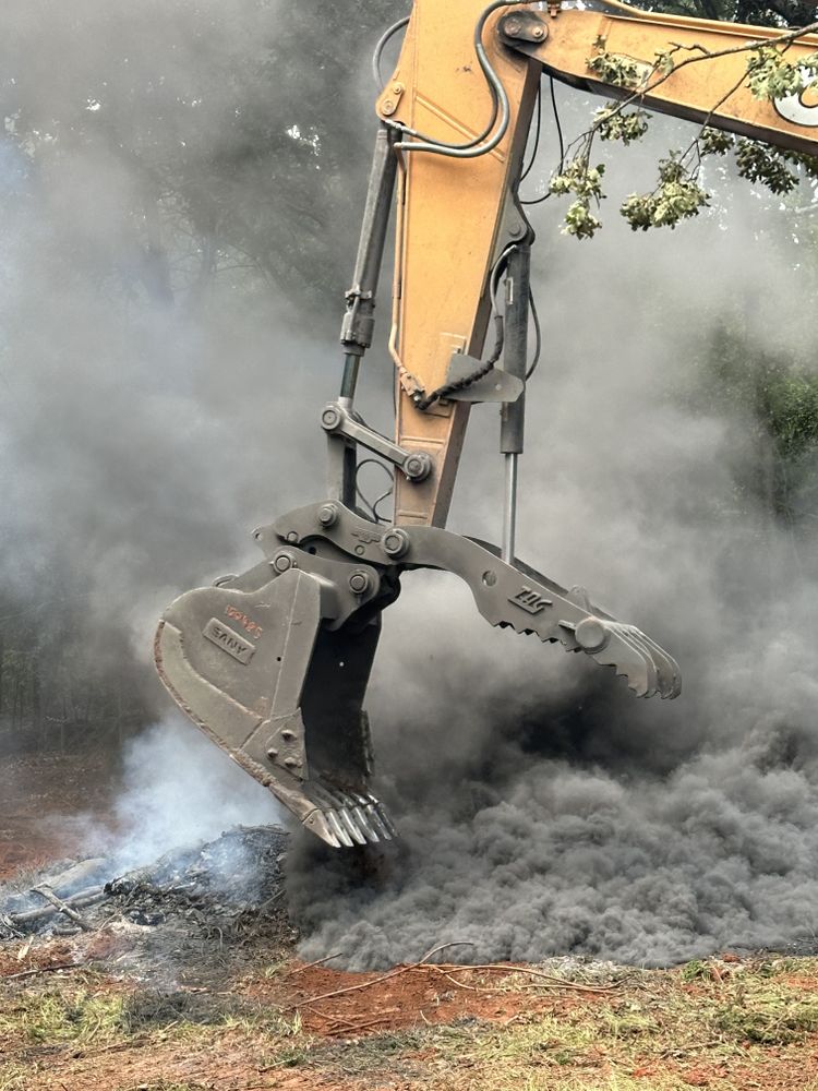 Land Clearing for Tyler Sand Gravel And Excavation in Ben Wheeler, TX