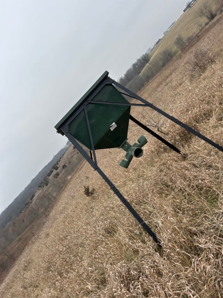 All Photos for Two Young Bucks in Leon, IA