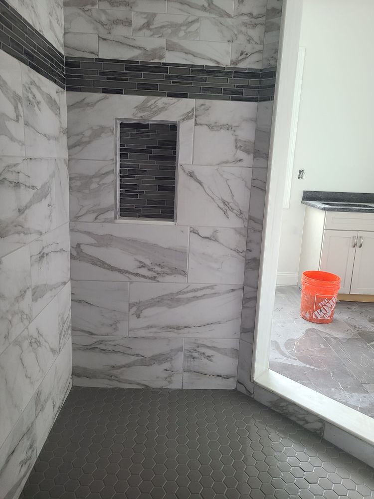 Bathroom Tiling for VersaTile in Deerfield, NH