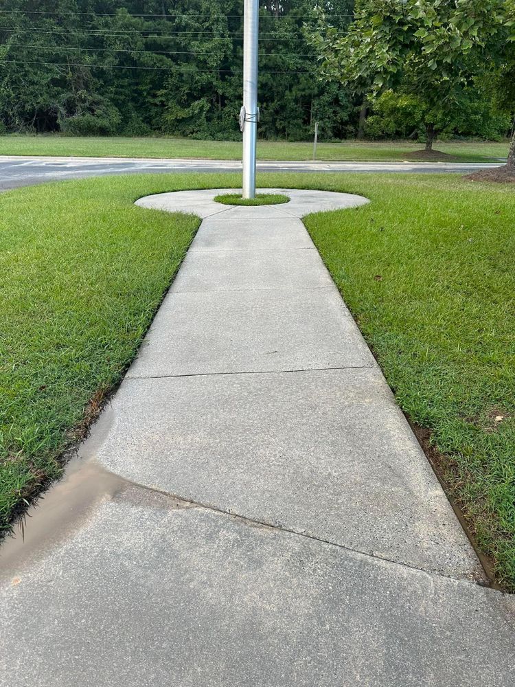 All Photos for X-Stream Pressure Washing and Roof Cleaning in Sandersville, GA