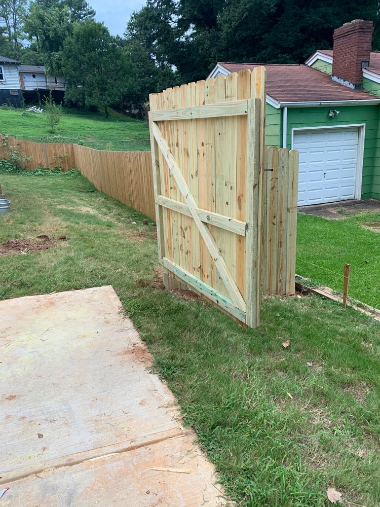 Fence work for Compadres Concrete in Griffin, GA