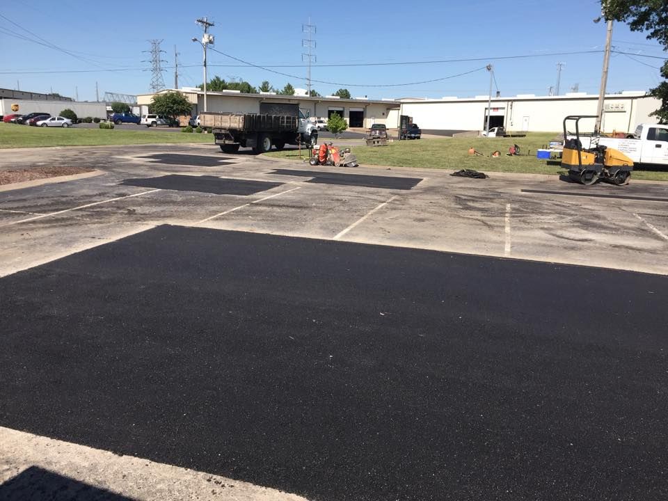 All Photos for Specialty Paving and Sealcoating in Gallatin, TN