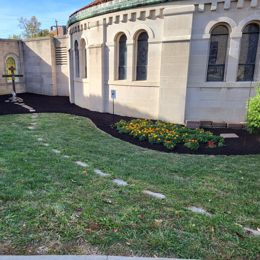 All Photos for Ryt's Landscaping LLC in Cincinnati, OH