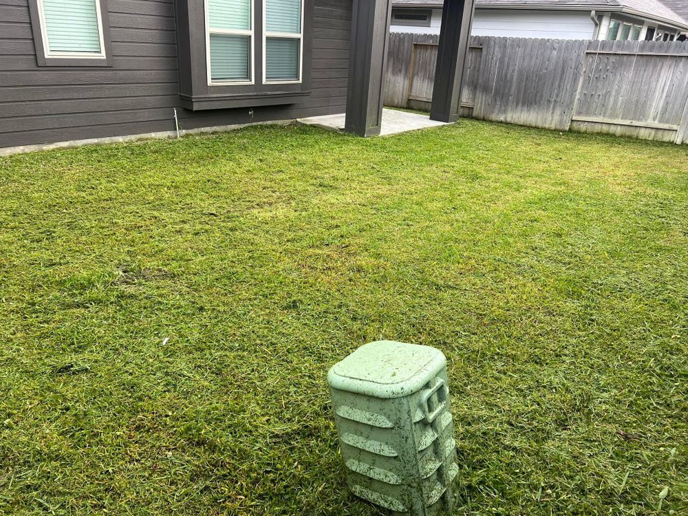 All Photos for Bobby’s lawn services in Baytown, TX