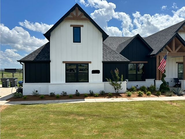 All Photos for L & L Yard Services in Weatherford,  TX