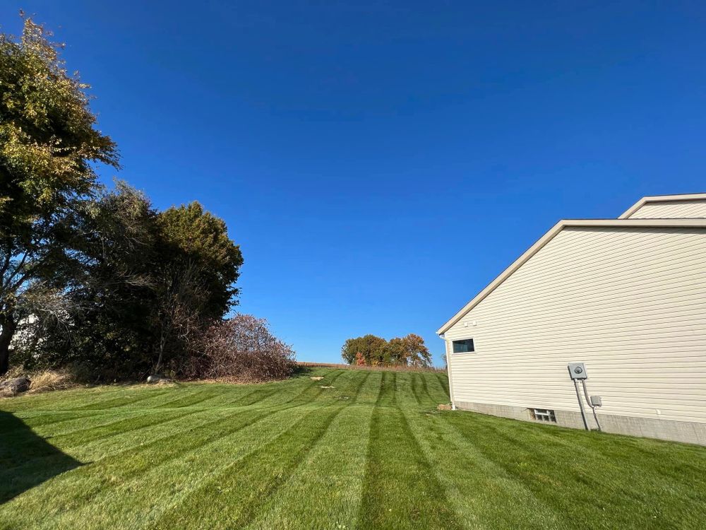 All Photos for Tactical Stripes Lawn care in Uniontown, OH