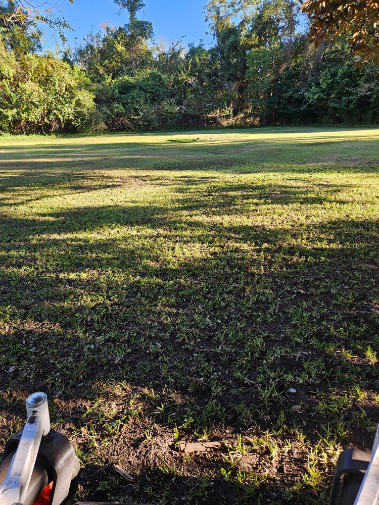 All Photos for Just Mow and Go Lawn Service in New Bern, NC