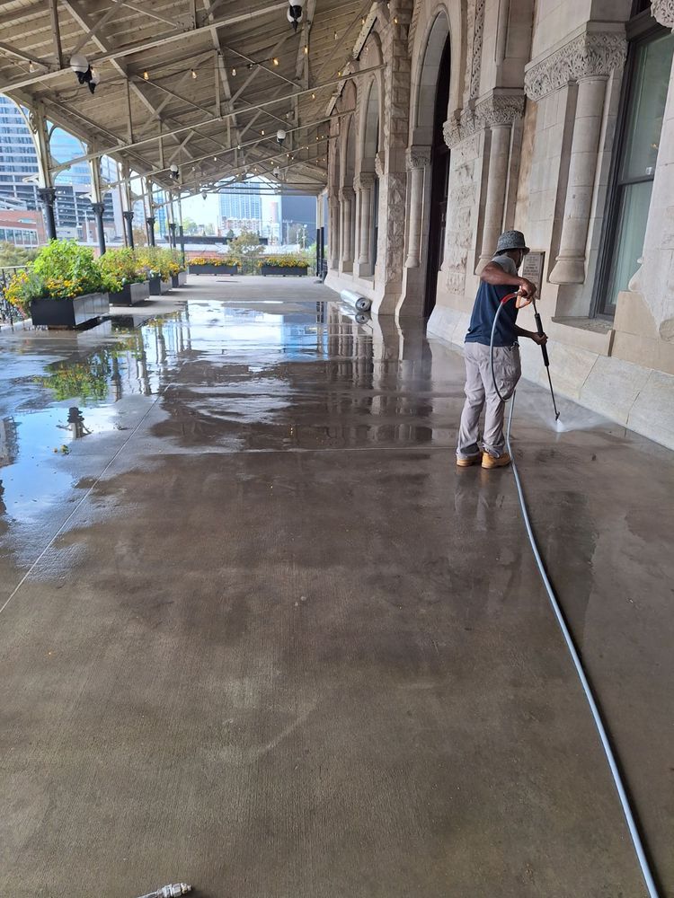 Power Washing for Clear Choice Services, LLC in Nashville, Tennessee