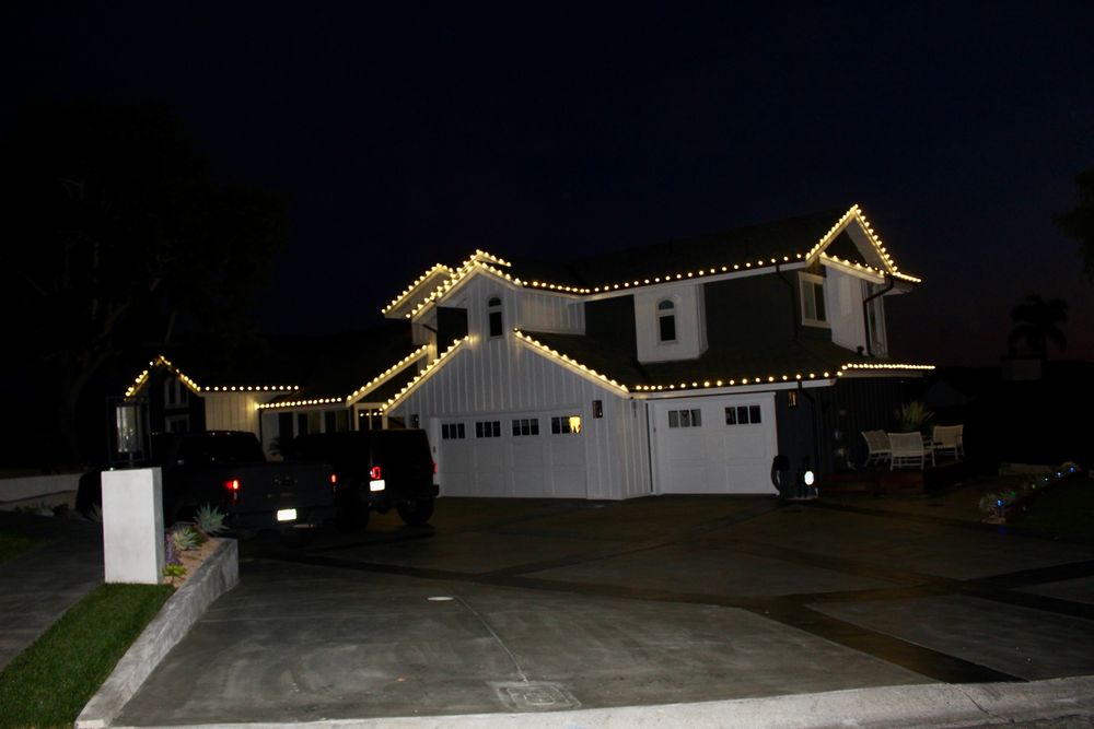 Holiday Lighting for Elite Shine Property Services: The #1 Choice for Window & Exterior Cleaning in South OC in Orange county, CA