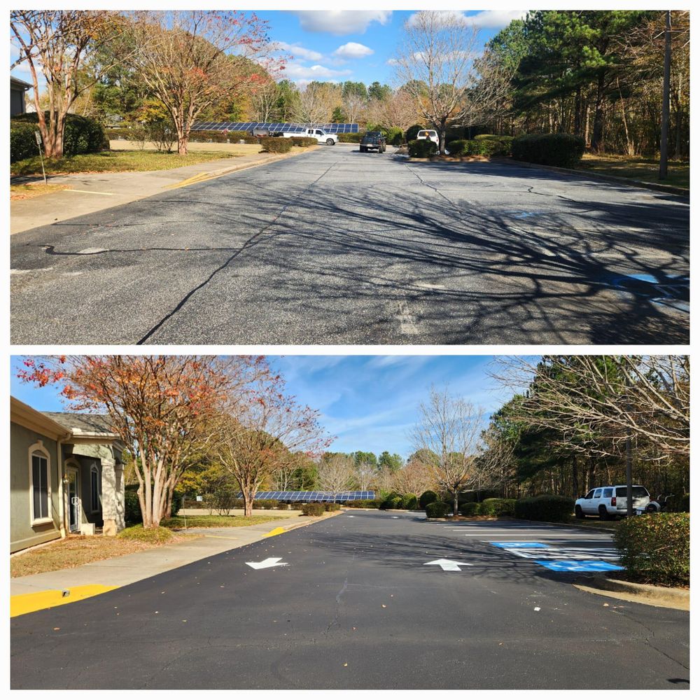 Asphalt Sealcoating for Johnson's Sealcoating & Painting in Inman, SC