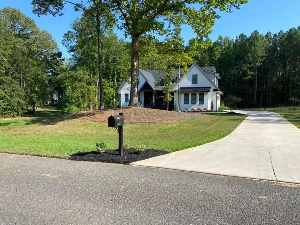 Mulching for America's Top Pick Lawn & Landscaping in Gastonia, NC