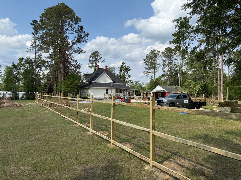 Fences for Premier Fence Company LLC in Douglas, GA