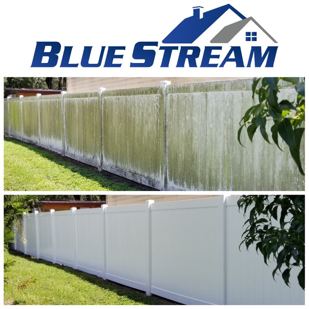 PVC Fence Washing  for BLUE STREAM ROOF CLEANING & PRESSURE WASHING  in Tampa, FL