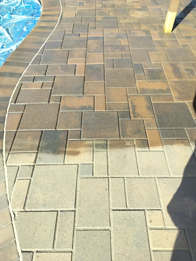 Clean and Seal Pavers  for DEL SOL PAVERS & TURF  in Santee,, CA